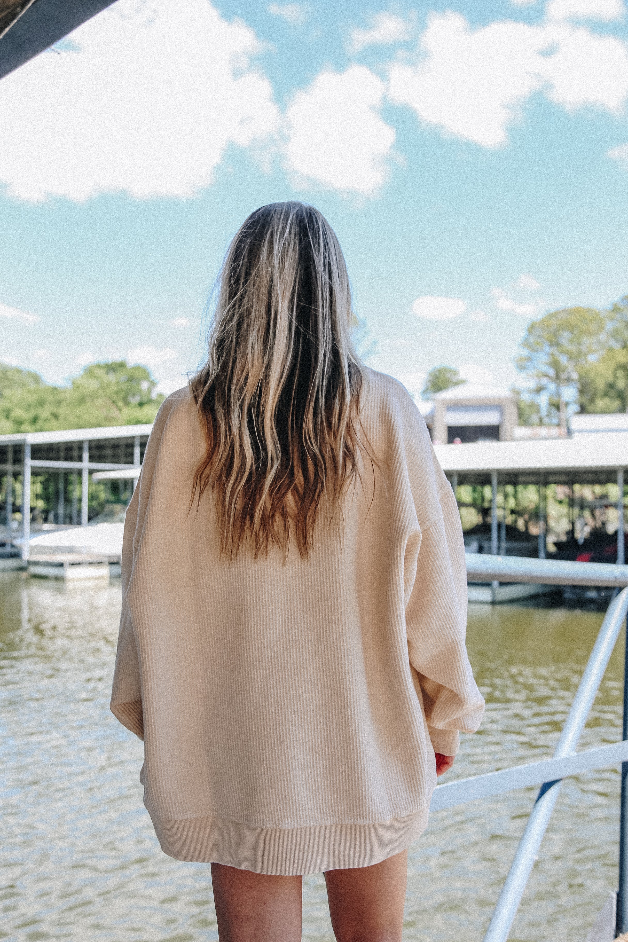 Lakeside Oversize Corded Sweatshirt [Light Tan]