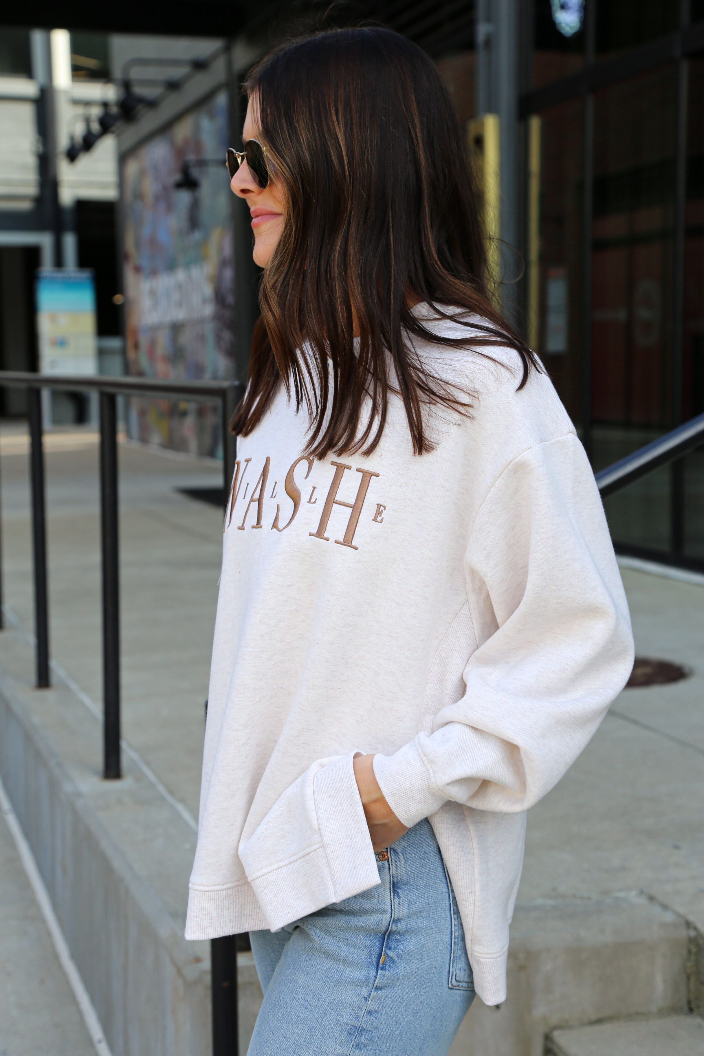 Nashville Side Split Crewneck [Oatmeal]