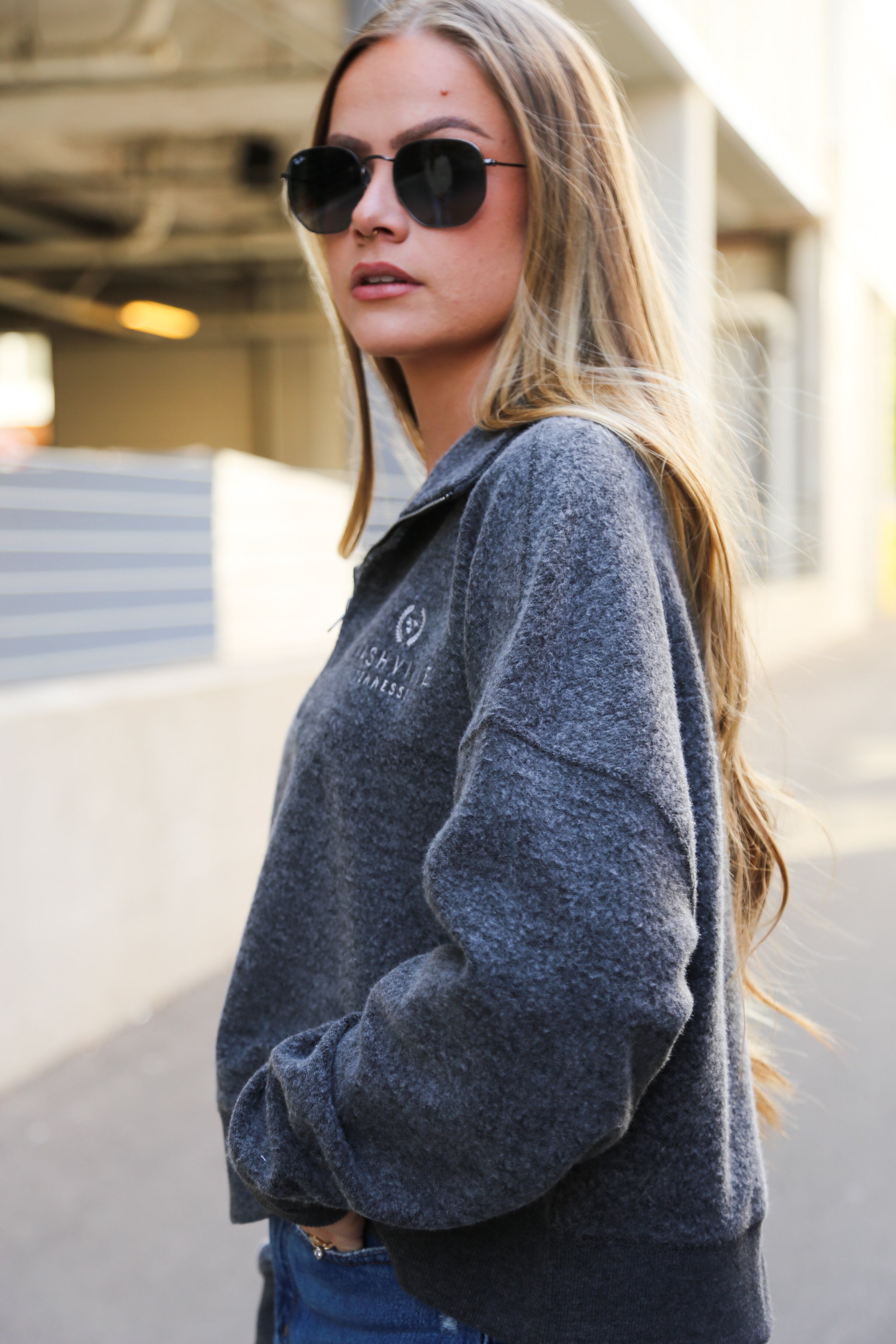 Snuggle Fleece Quarter Zip Crop [Charcoal]