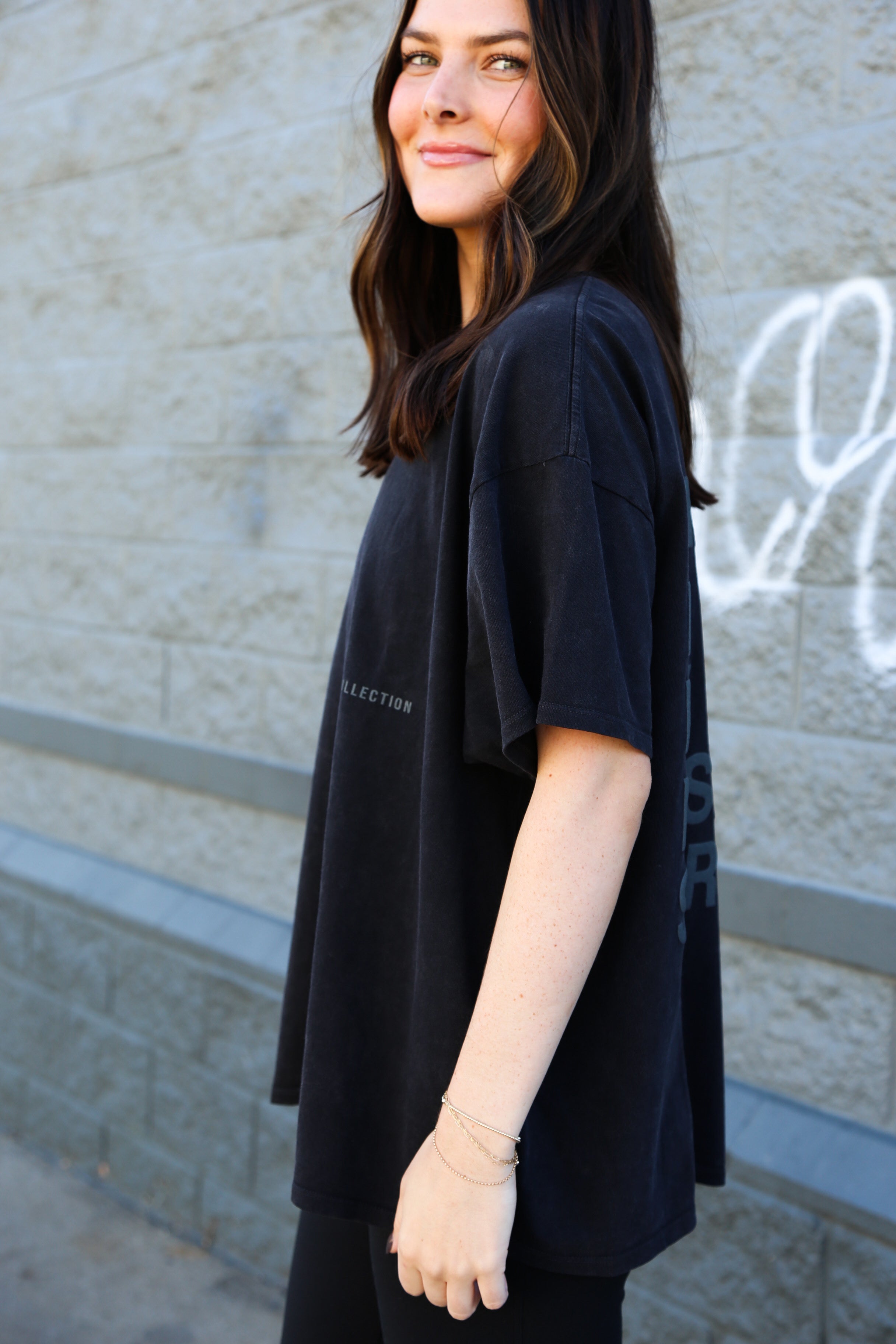 Kacey Oversize Tee [Black]