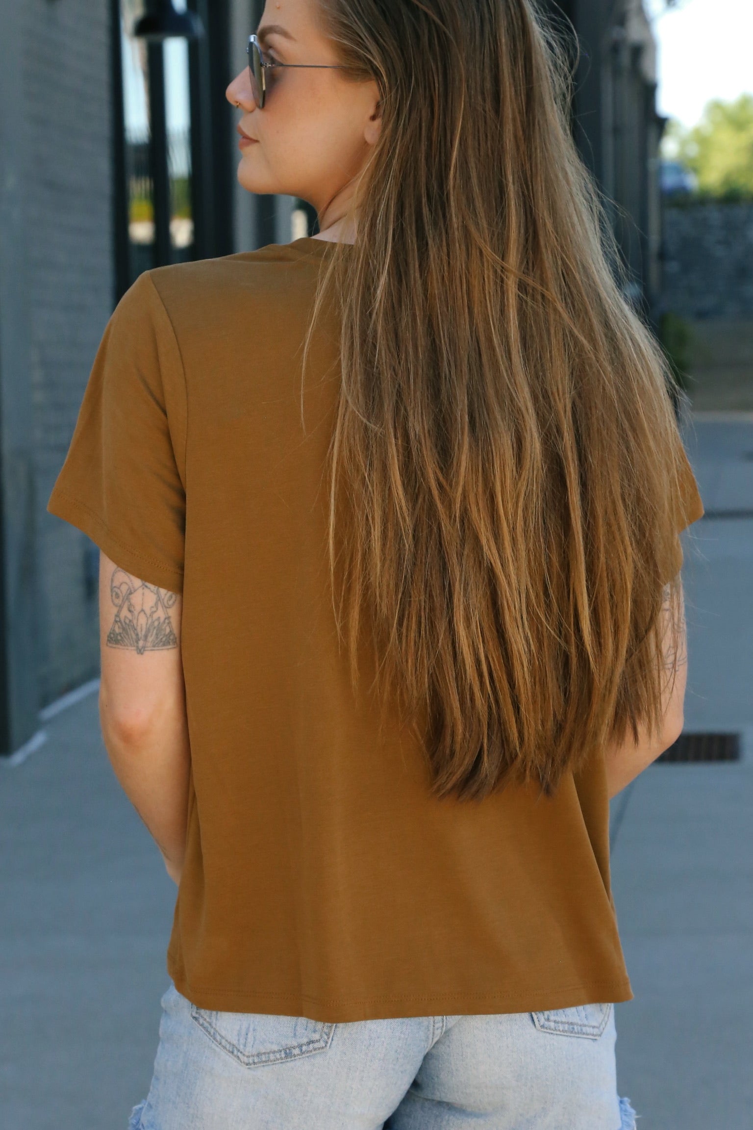 Poppy Tee [Light Brown]