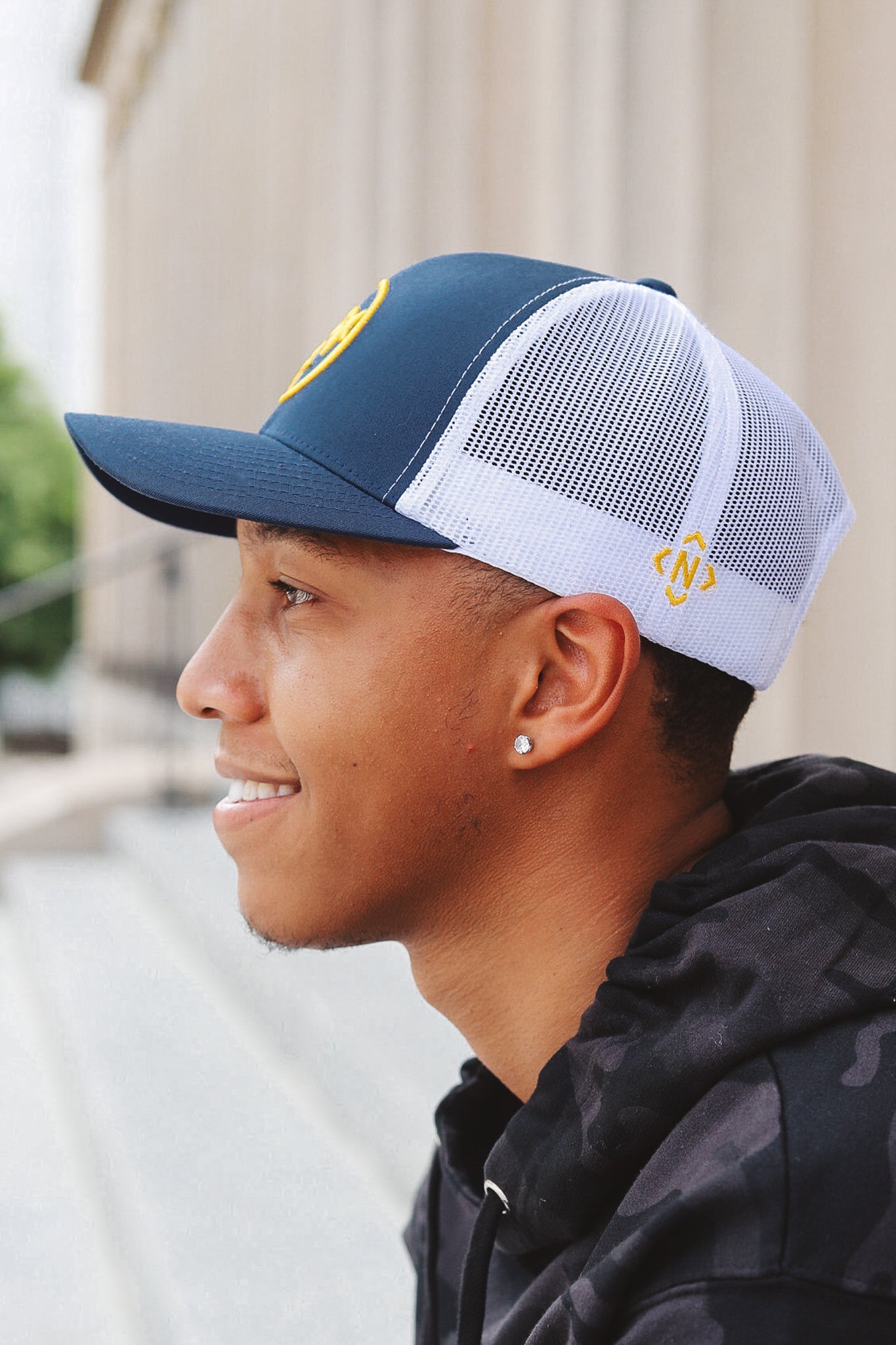 TriStar Classic Trucker [Navy/White/Gold]