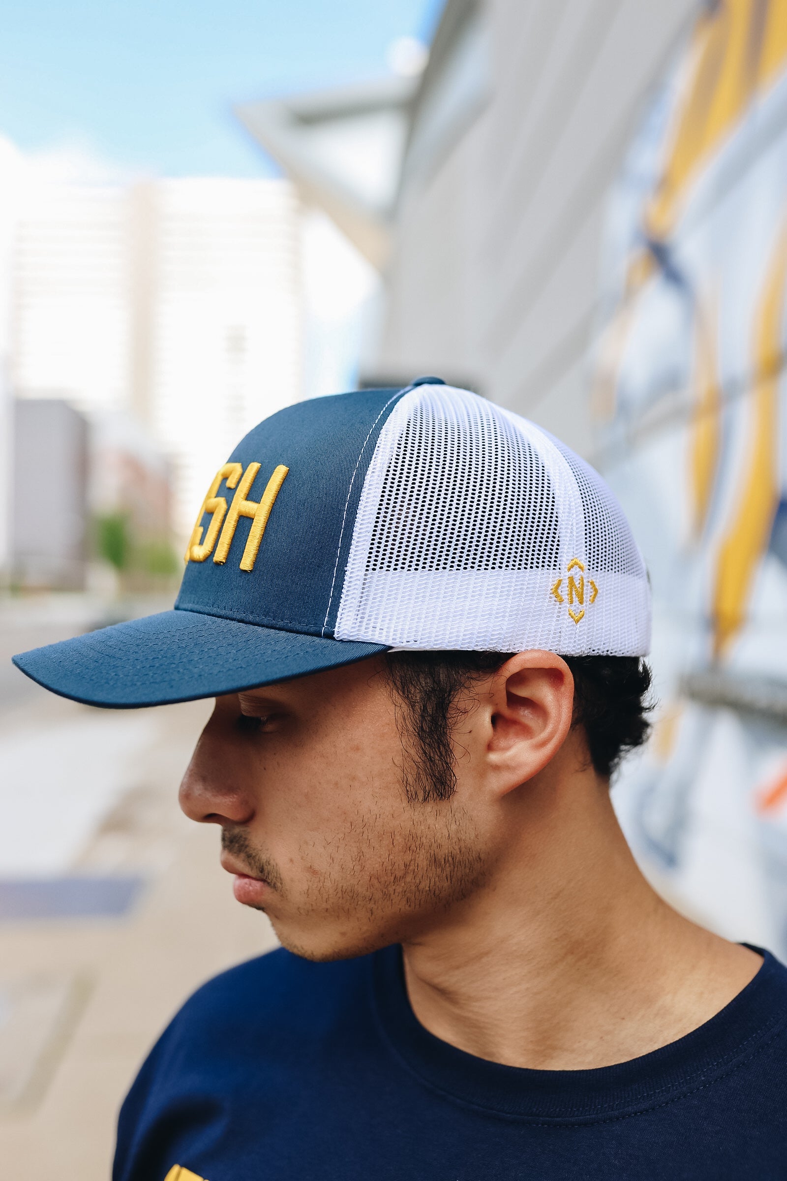 NASH Classic Trucker [Navy/Gold]