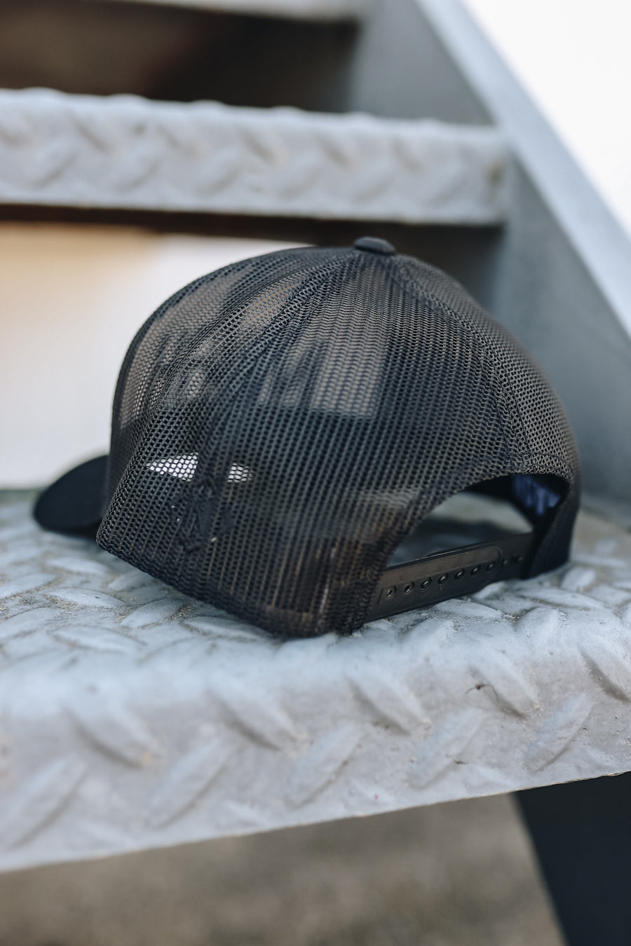 NASH Classic Trucker [Blackout]